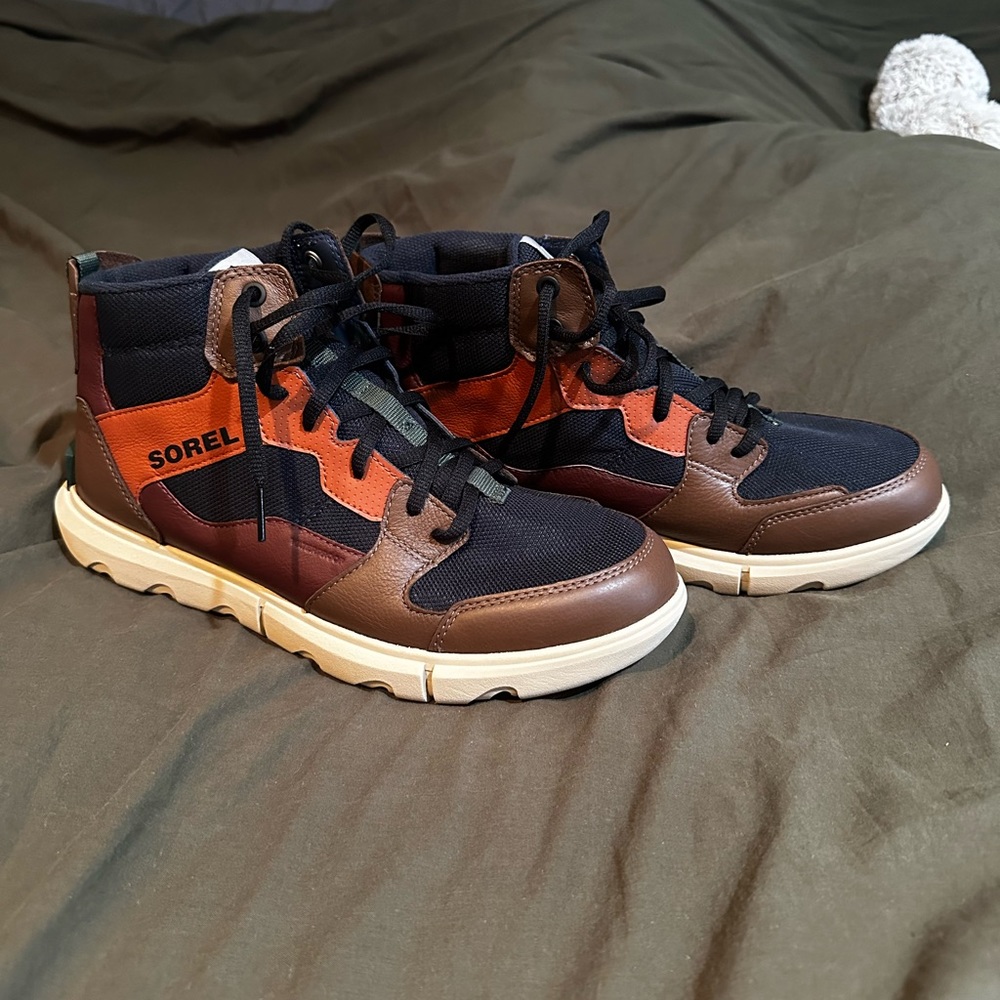 Men’s Sorel Boots size 10.5